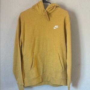 Nike Yellow Sweatshirt Classic Design